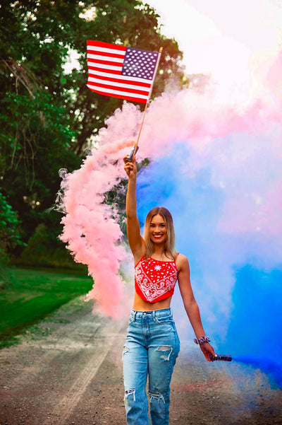 7 Events Perfect for Smoke Bomb Photography